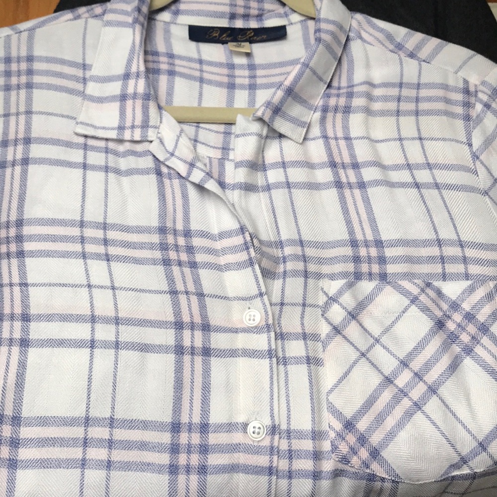 Blue rain plaid button down top size M
